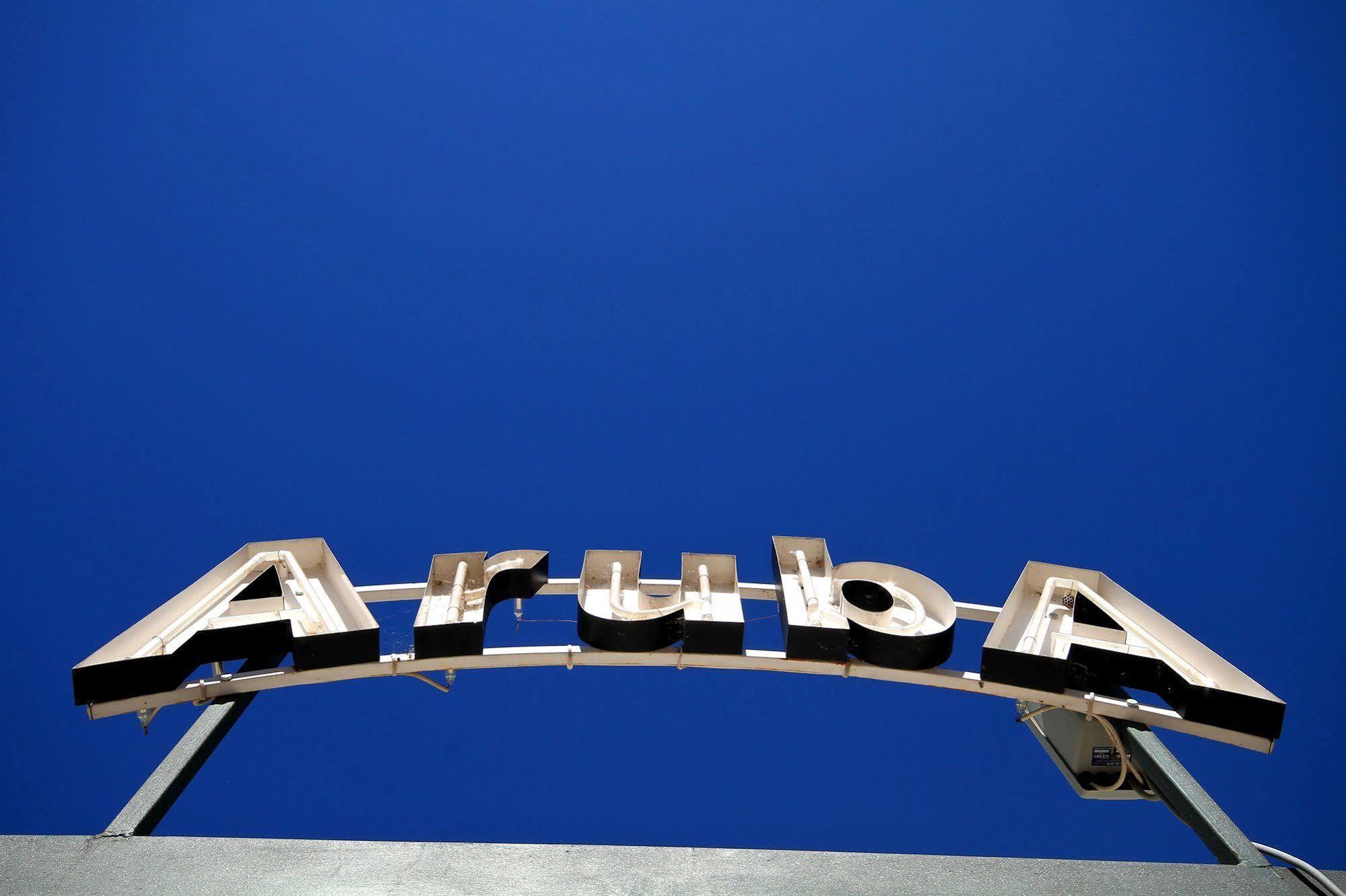 Aruba 3* Budua